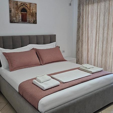 Vila Malo 1 Ксамил Экстерьер фото