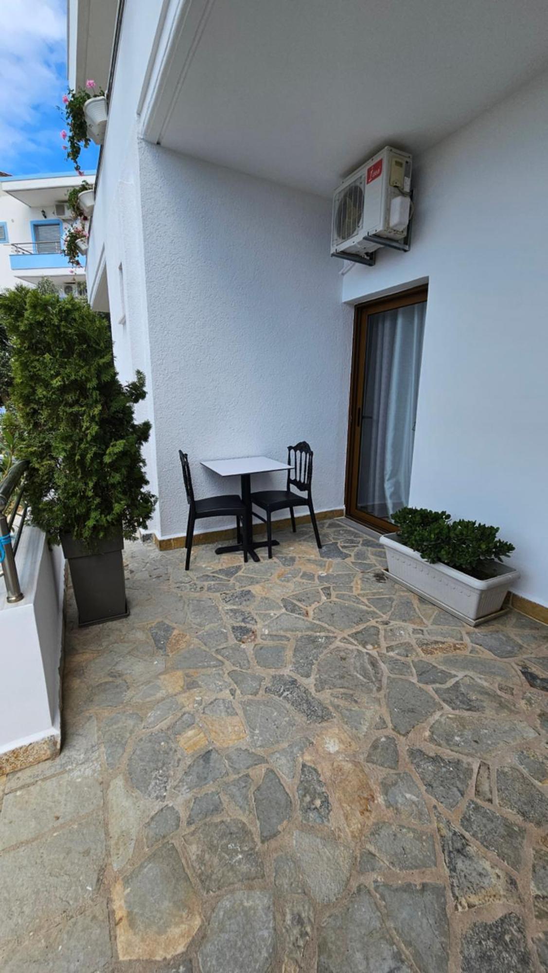 Vila Malo 1 Ксамил Экстерьер фото