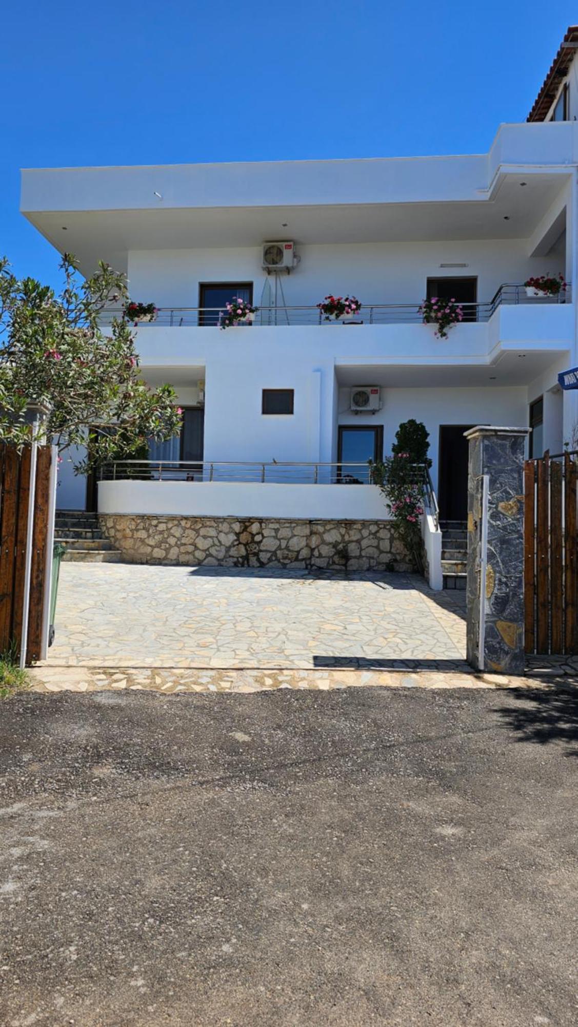 Vila Malo 1 Ксамил Экстерьер фото
