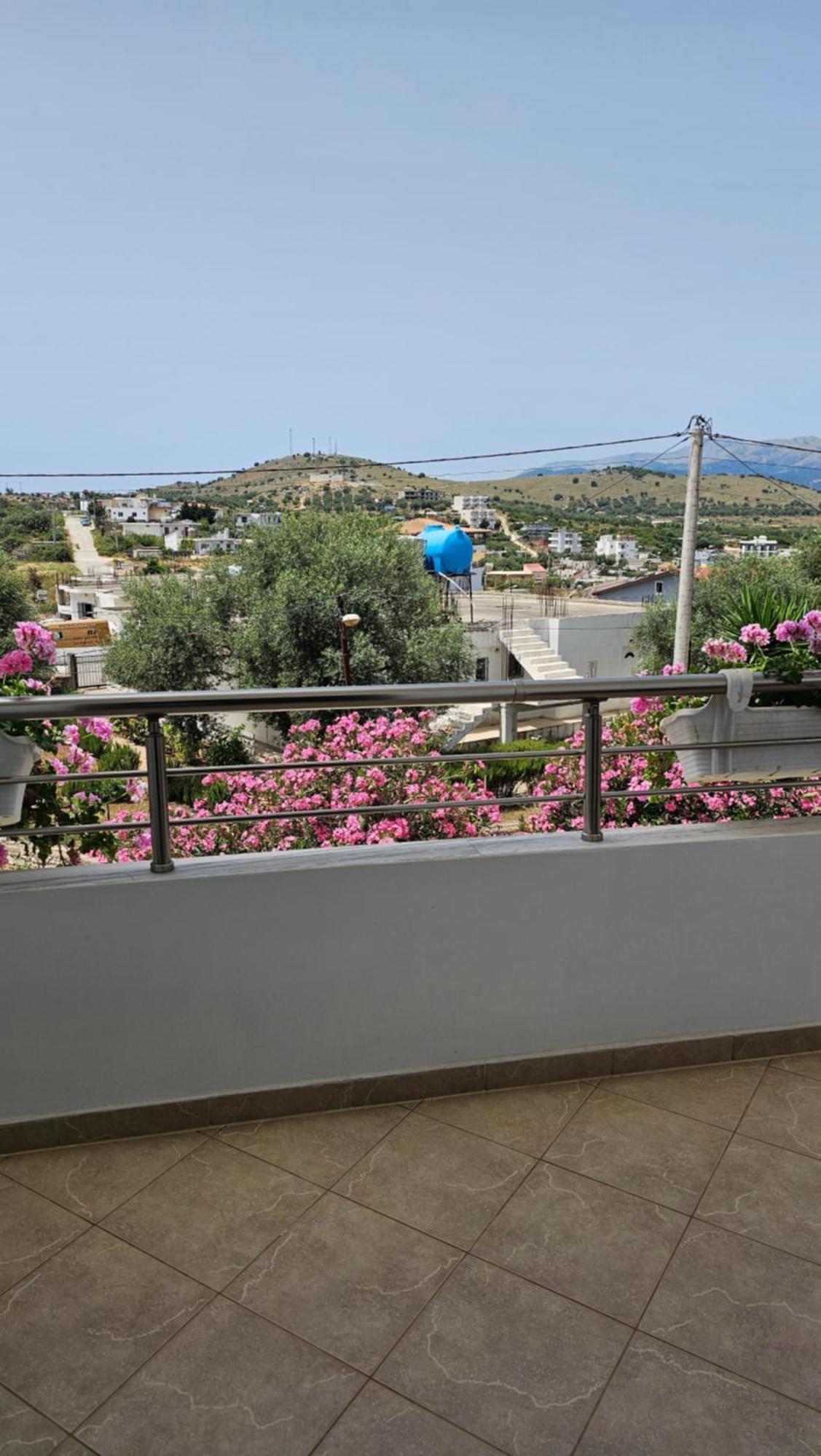 Vila Malo 1 Ксамил Экстерьер фото